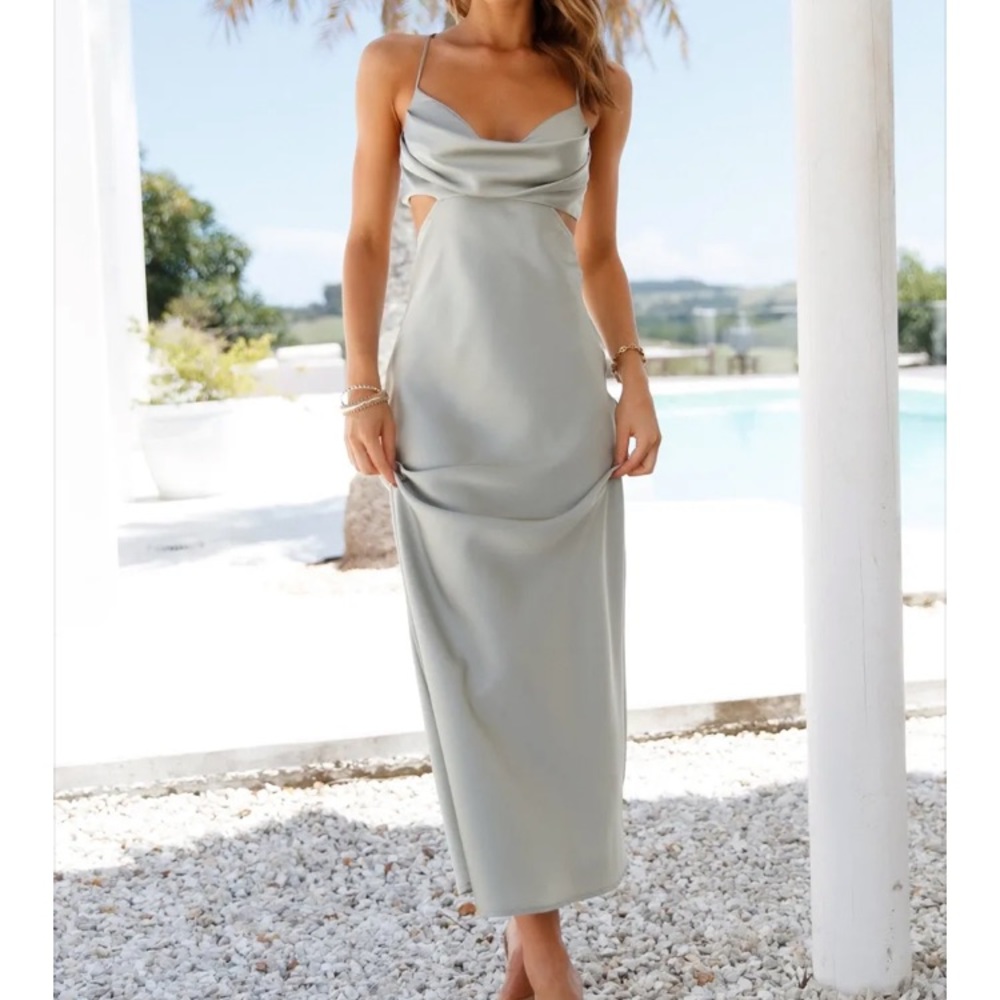 HELLO MOLLY Angels in America Midi Dress in Sage Size XS